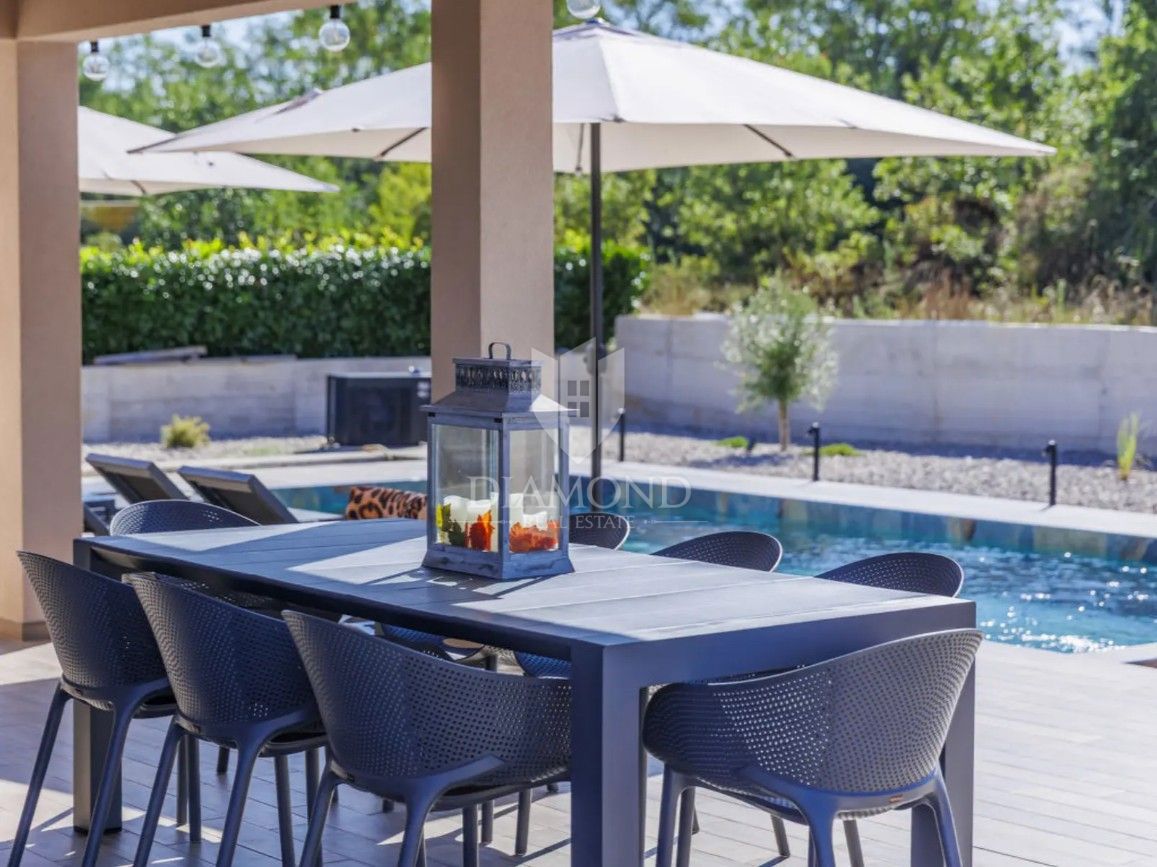 Labin – Moderna počitniška hiša v mirnem okolju