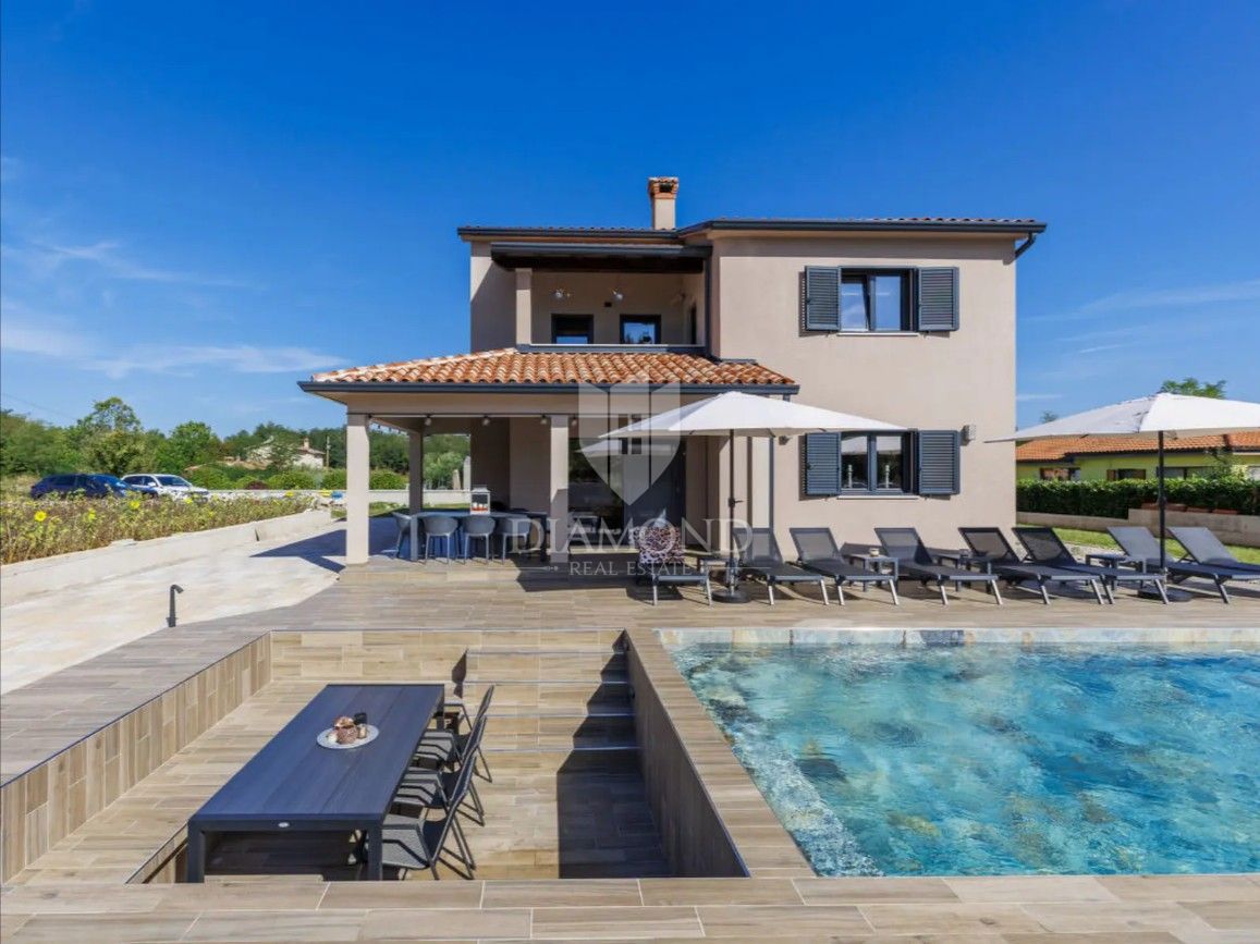 Labin – Moderna počitniška hiša v mirnem okolju