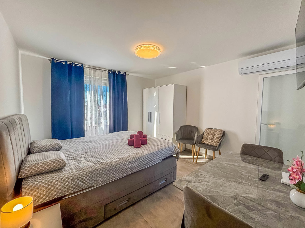 Center Umaga, lep studio apartma s pogledom na morje!