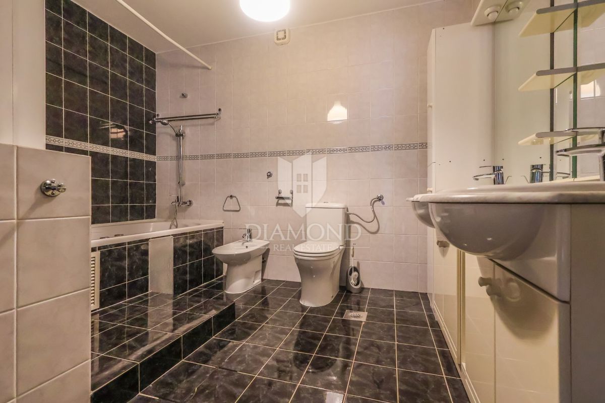 Apartmaj Trešnjevka, Trešnjevka - Sjever, 169m2