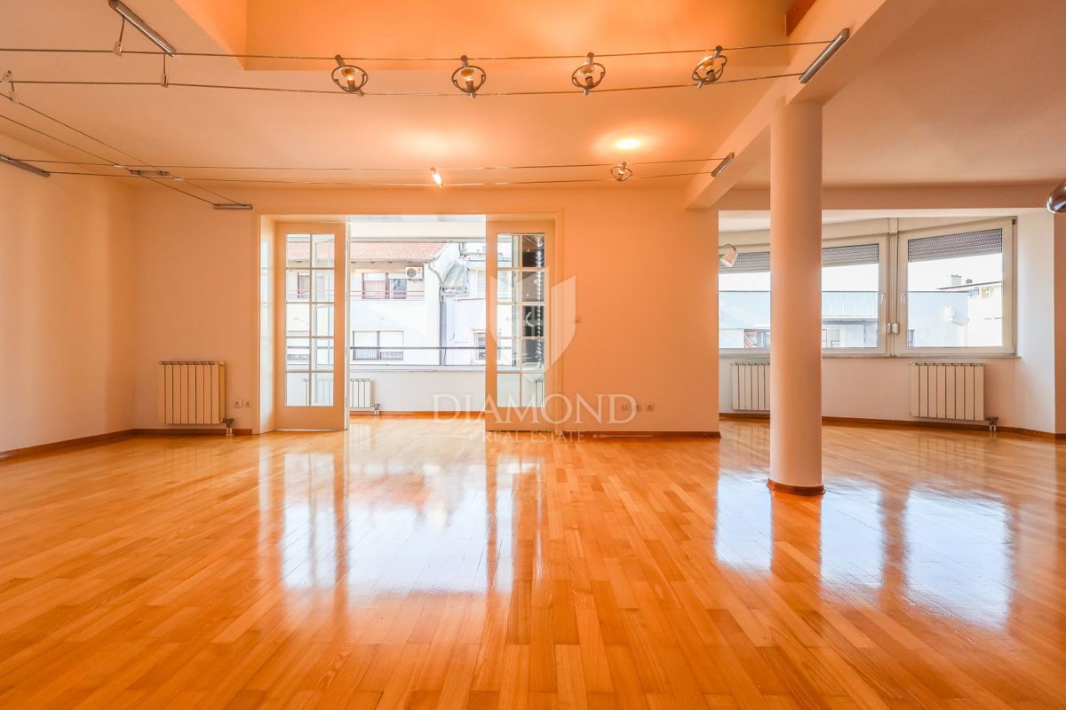 Apartmaj Trešnjevka, Trešnjevka - Sjever, 169m2