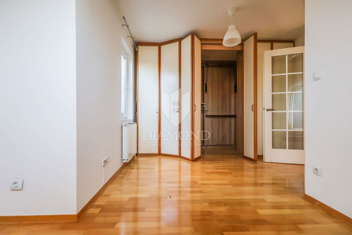 Apartmaj Trešnjevka, Trešnjevka - Sjever, 169m2