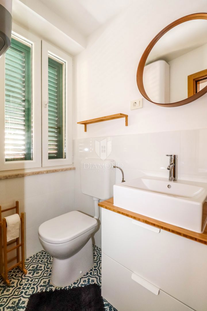 Rovinj, stanovanje z edinstvenim pogledom na morje