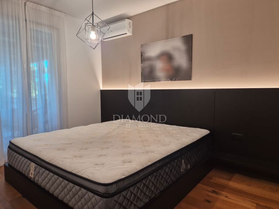 Poreč – moderno pritlično stanovanje z vrtom in teraso