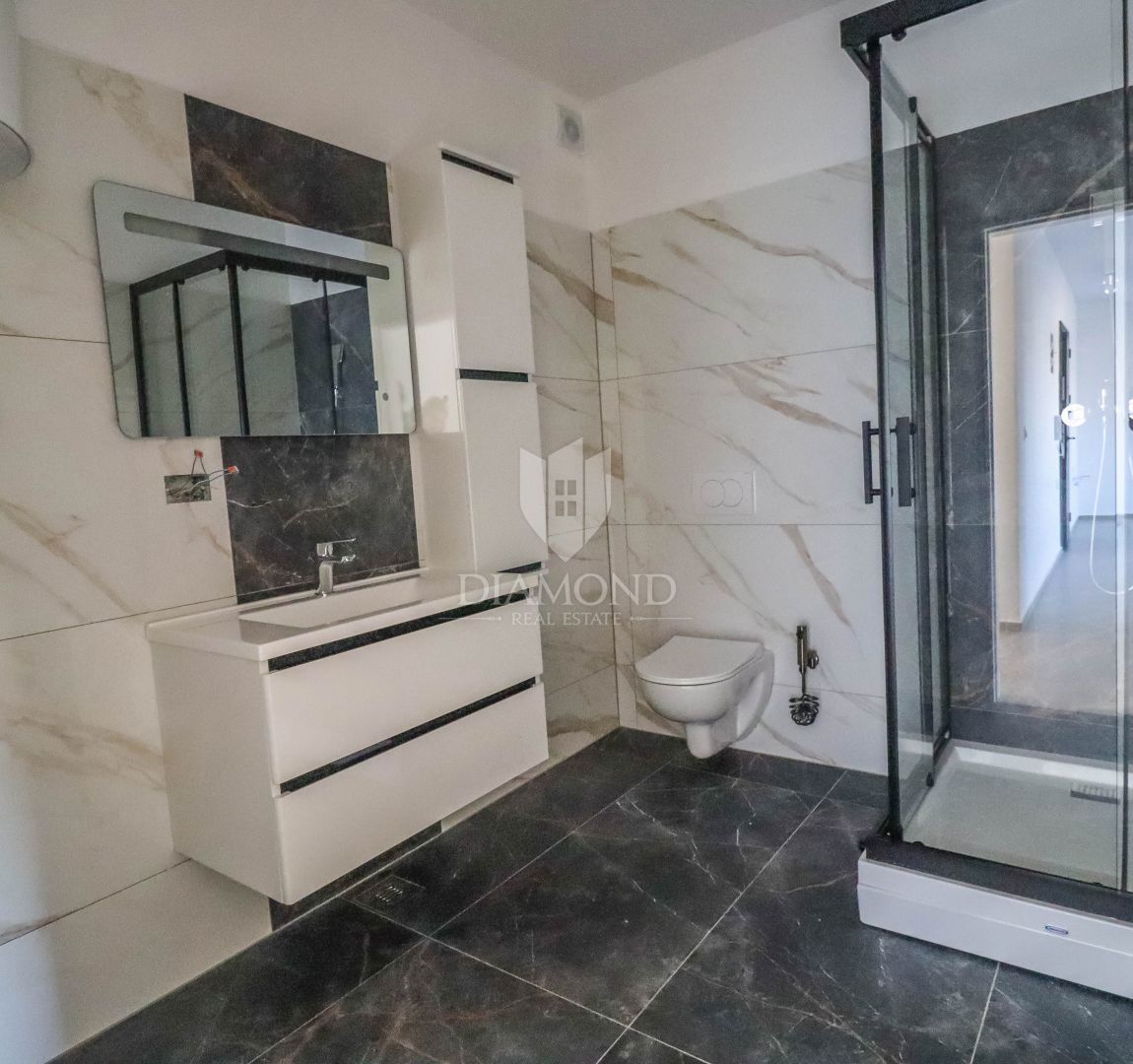 Medulin: moderno dvosobno stanovanje v novogradnji