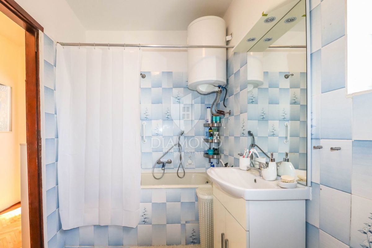 PRILOŽNOST! ROVINJ! STANOVANJE Z DVORIŠČEM!