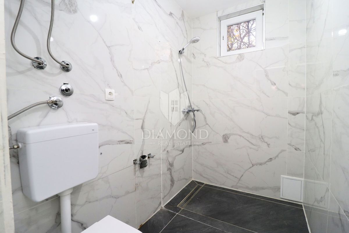 Poreč, priložnost, odlično prenovljeno stanovanje 