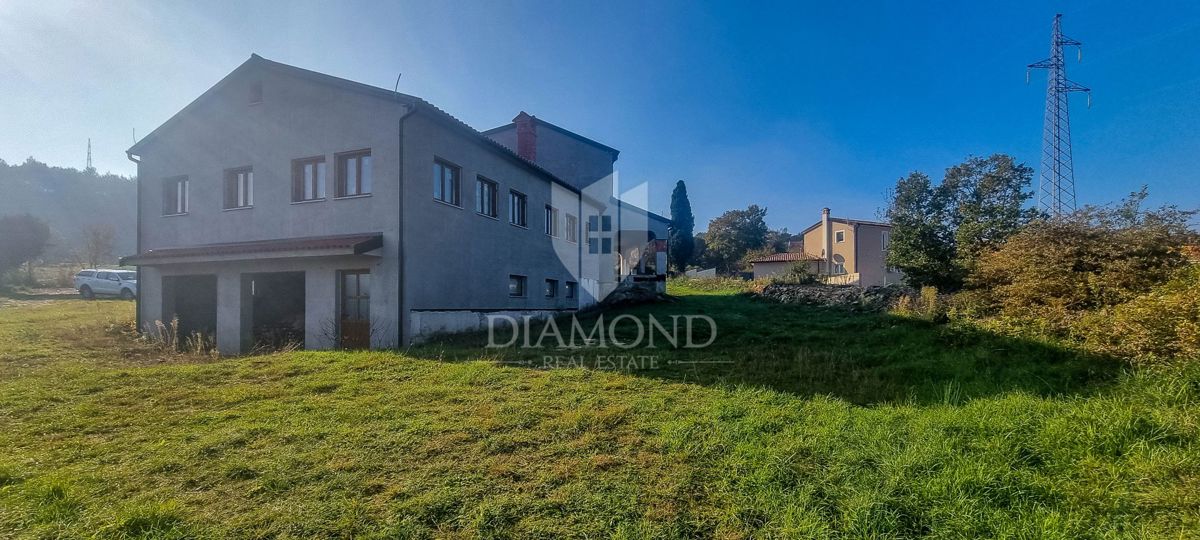 Rovinj, impozantna vila na odlični lokaciji