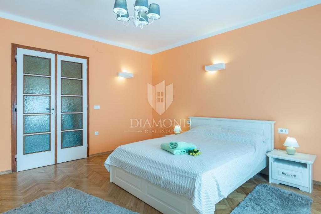 Apartmaj Opatija - Centar, Opatija, 141m2