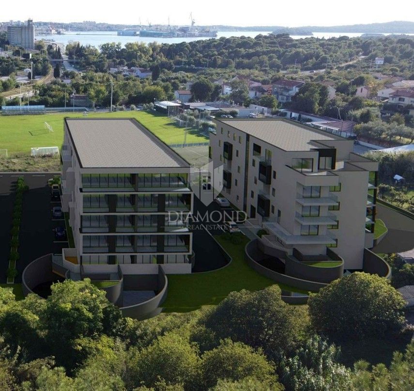 Pula, novogradnja v bližini plaž in centra