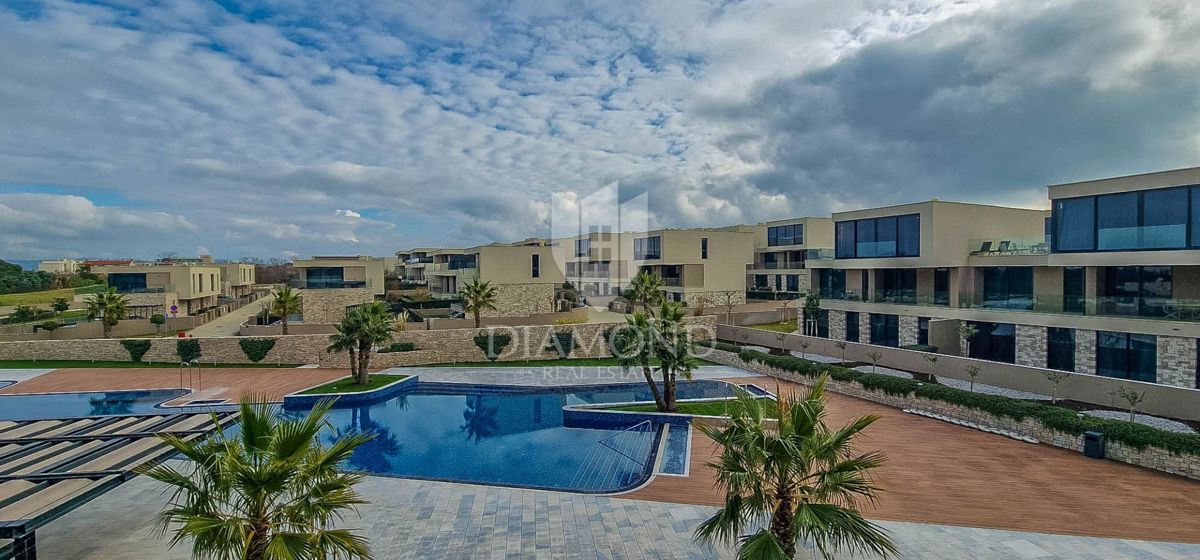 Savudrija, letovišče PETRAM, luksuzno stanovanje 63,50 m2 z balkonom