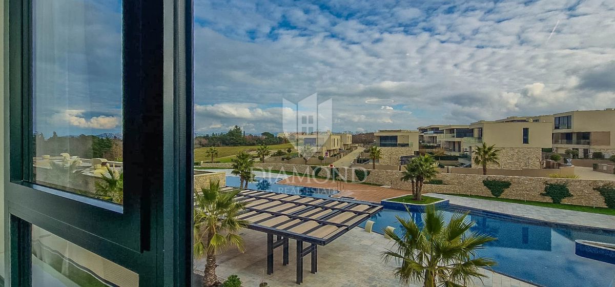 Savudrija, letovišče PETRAM, luksuzno stanovanje 63,50 m2 z balkonom