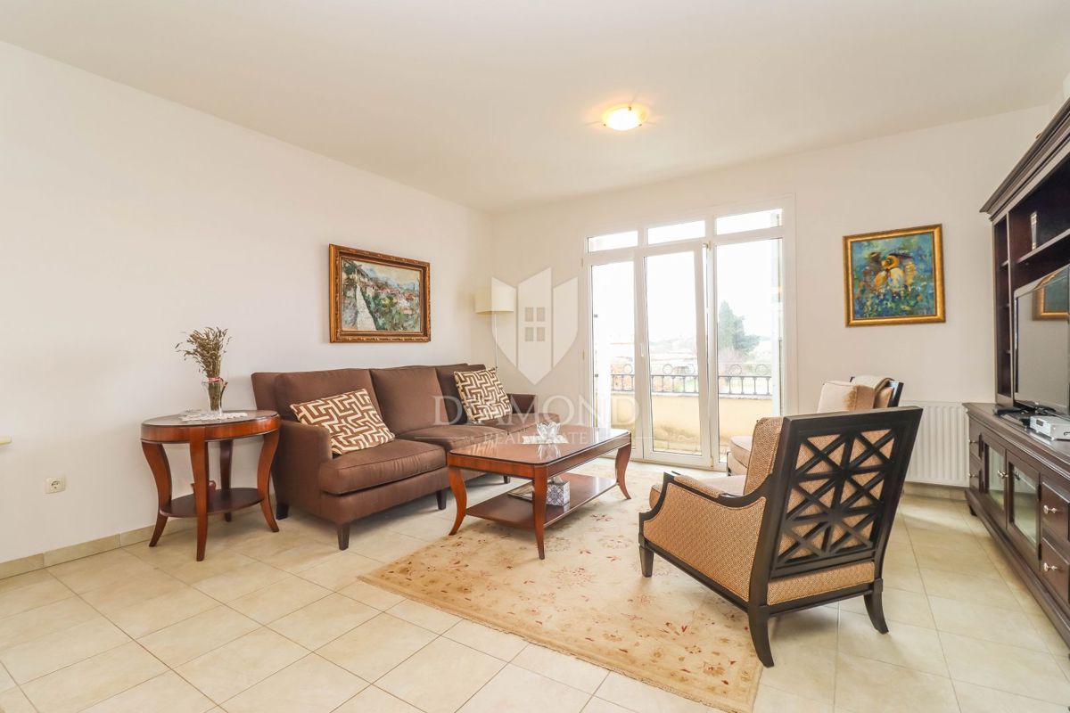 Pula, udobje v Valdebeku: 86 m², opremljeno, 3 balkoni