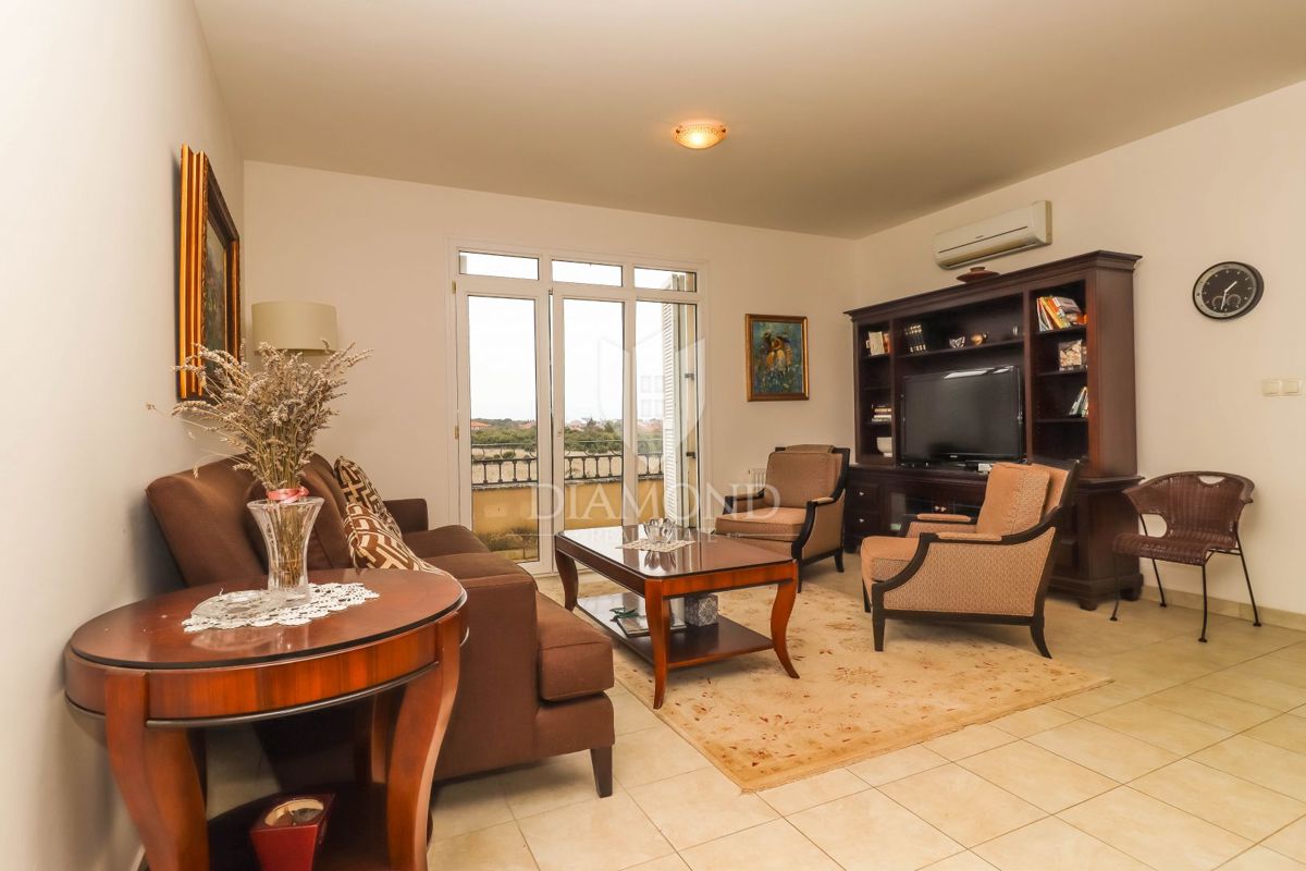 Pula, udobje v Valdebeku: 86 m², opremljeno, 3 balkoni