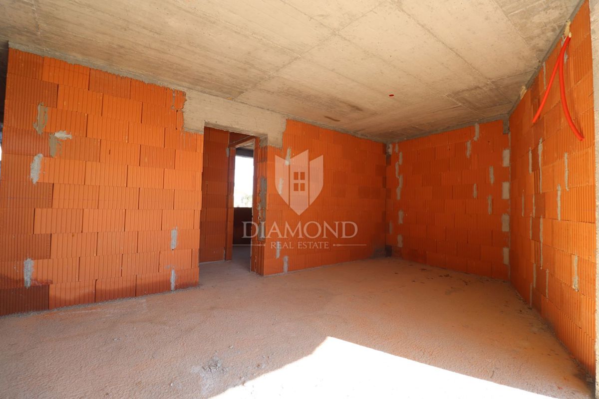 Medulina, okolica, stanovanje v prvem nadstropju