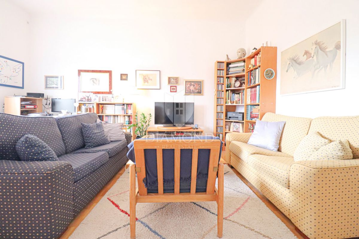 Apartmaj Donji grad, Donji Grad, 86m2