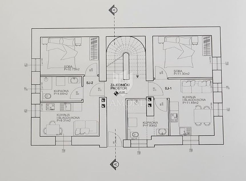 Buje, kamnita hiša s 4 apartmaji za investicijo!