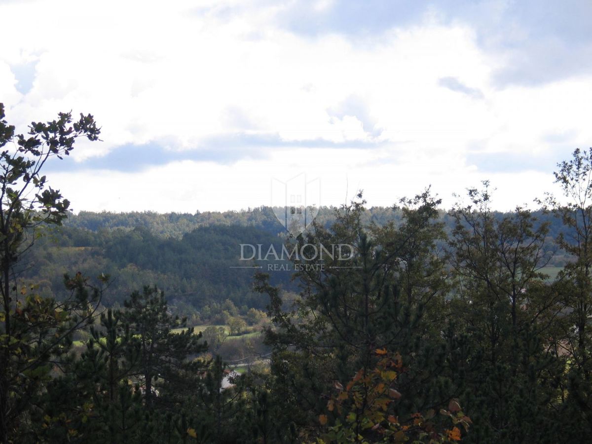 Posebno zemljišče v naravi z dokumentacijo