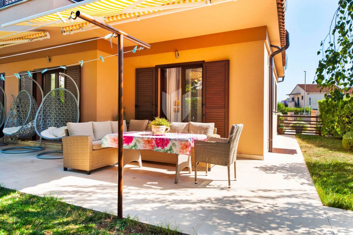 Rovinj, nepremičnine za poslovanje in bivanje na odlični lokaciji