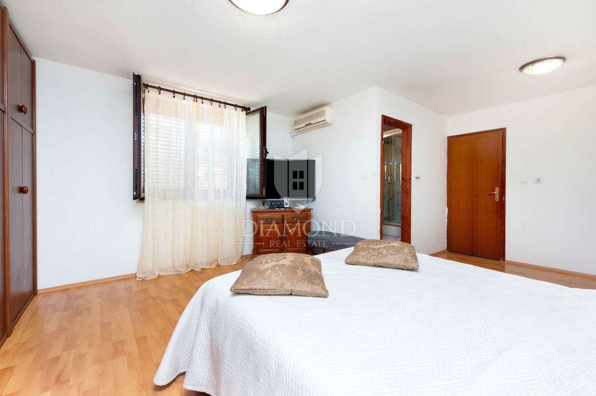 Rovinj, nepremičnine za poslovanje in bivanje na odlični lokaciji