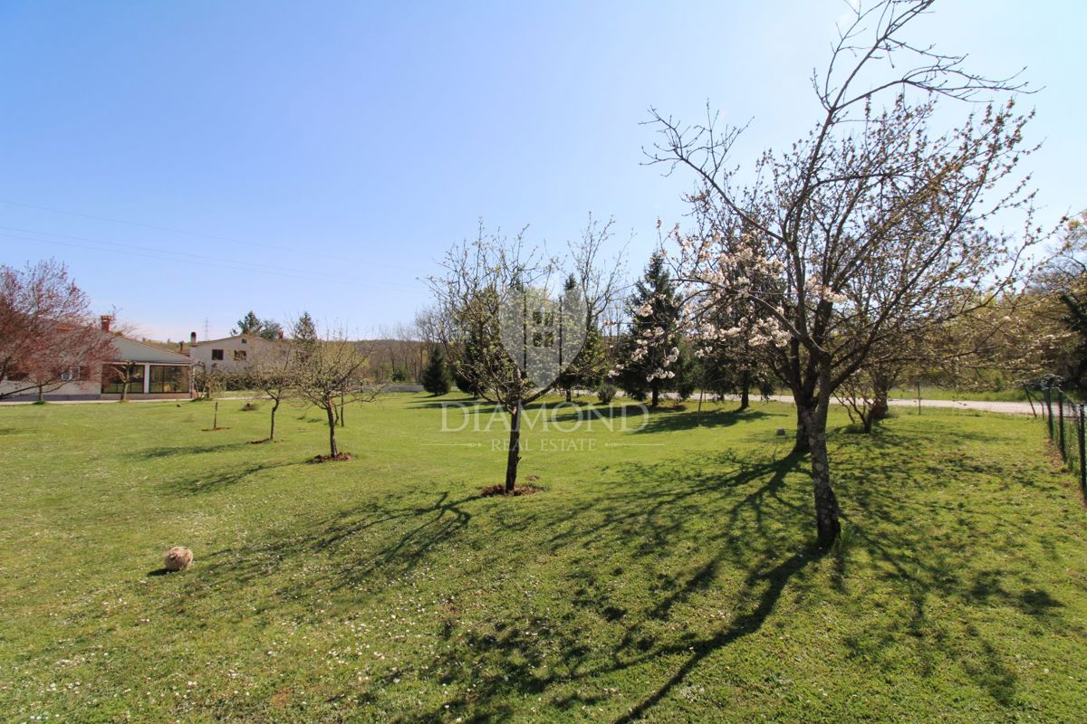 Kršan, čudovito zazidljivo zemljišče