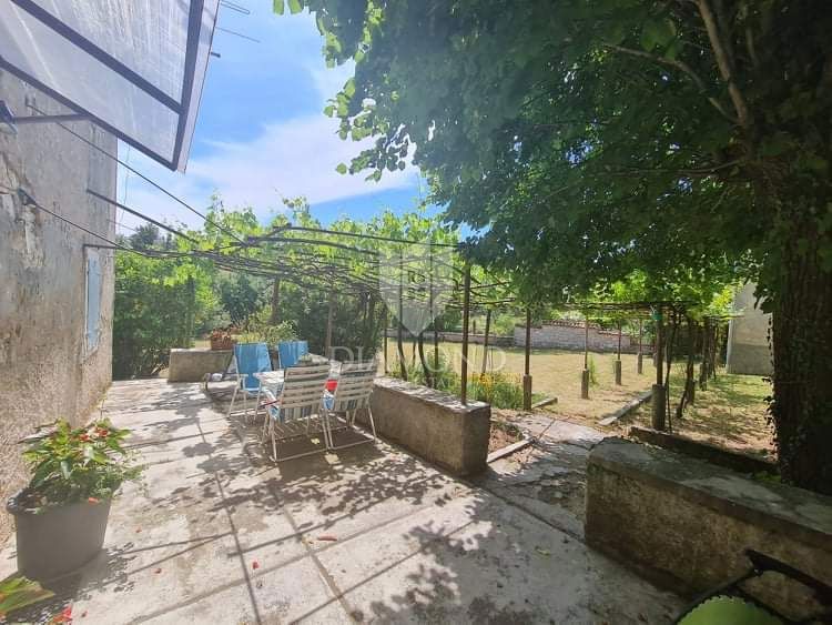 Labin, okolica, tradicionalna istrska kamnita hiša