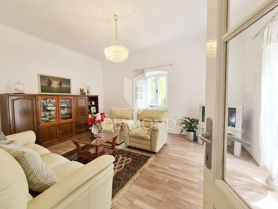 Labin, okolica, tradicionalna istrska kamnita hiša