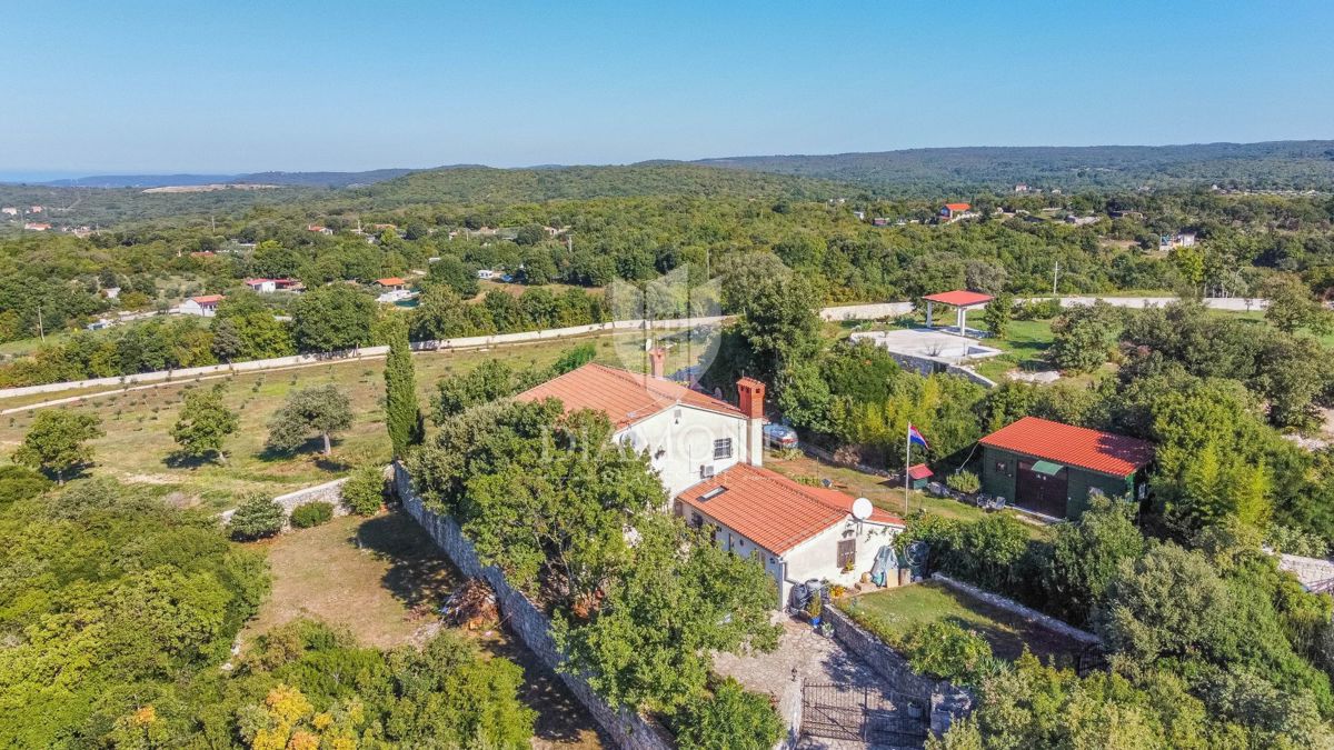 Lepa nepremičnina v Rovinju blizu morja