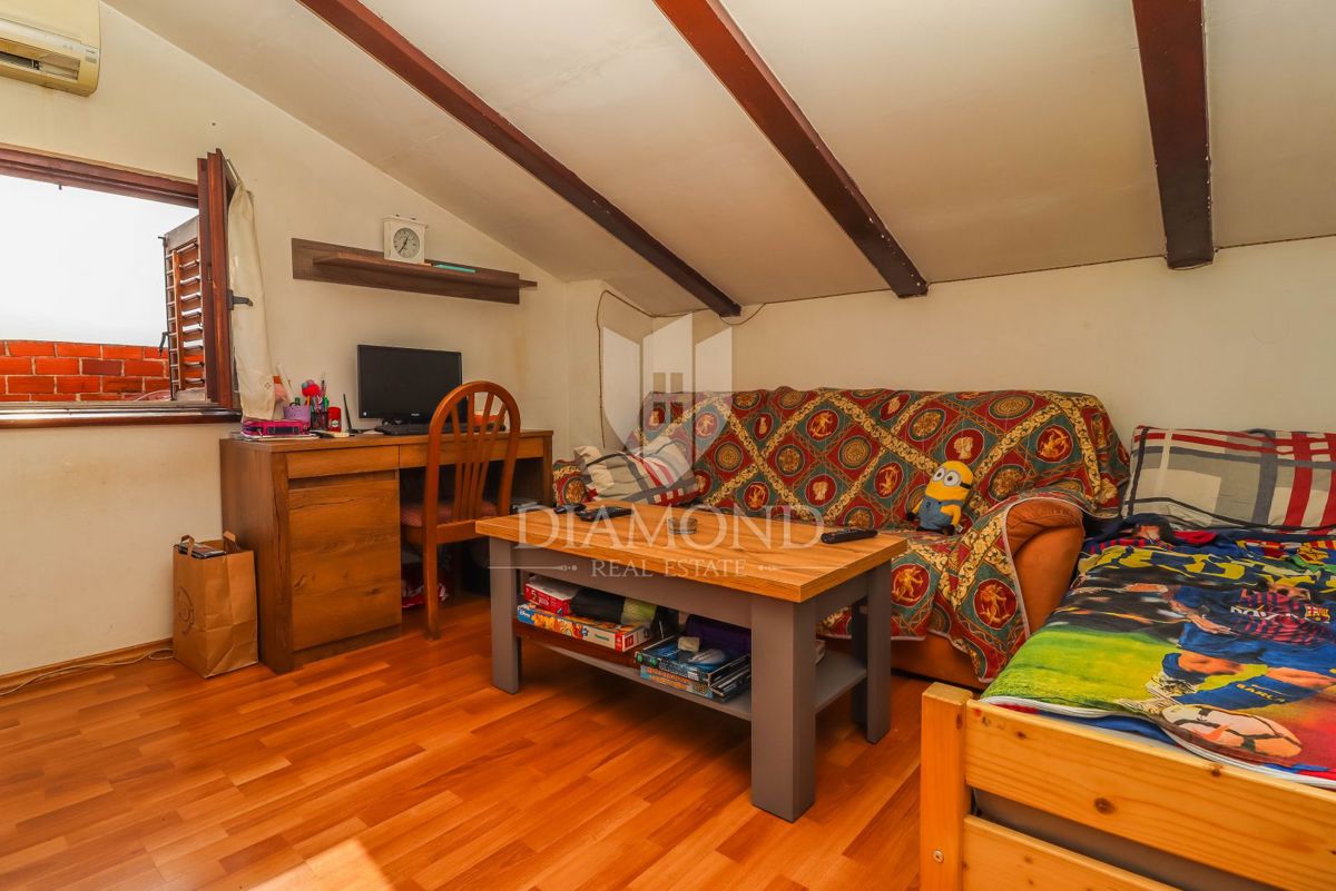 Rovinj, center, dva odlična apartmaja na zaželeni lokaciji