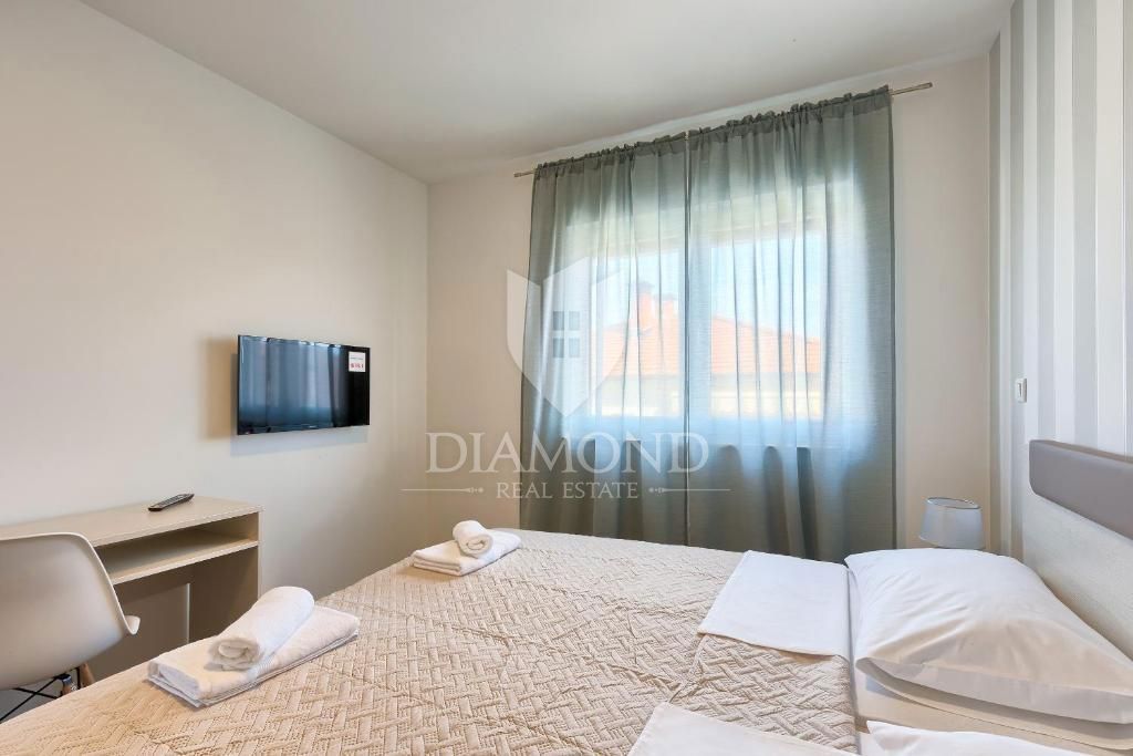 Impresivna vila s petimi apartmaji v Puli na odlični lokaciji