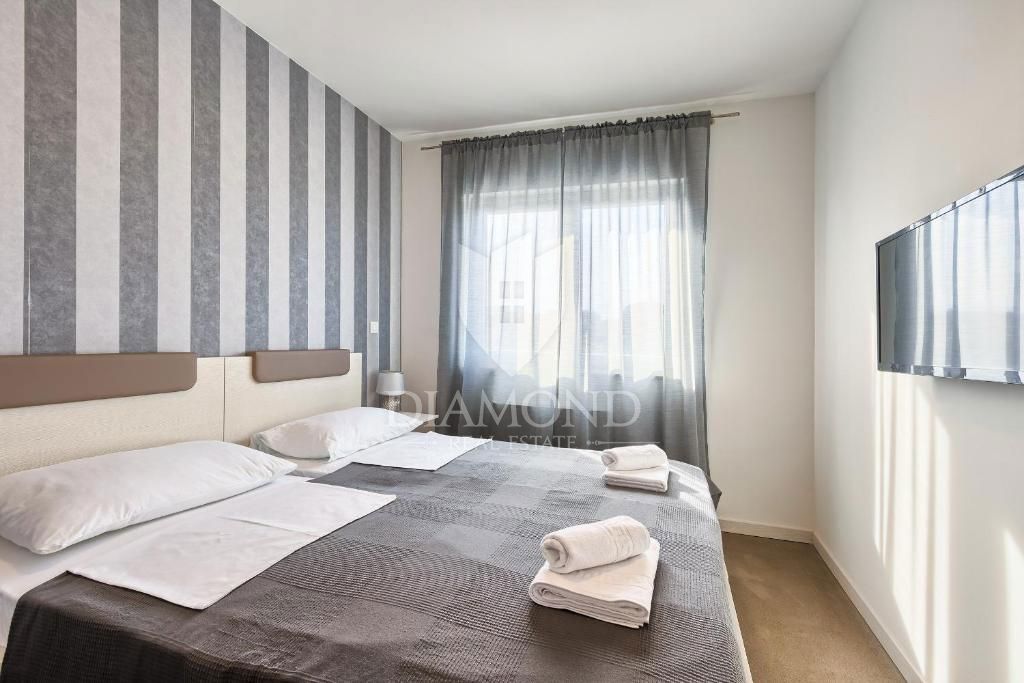 Impresivna vila s petimi apartmaji v Puli na odlični lokaciji