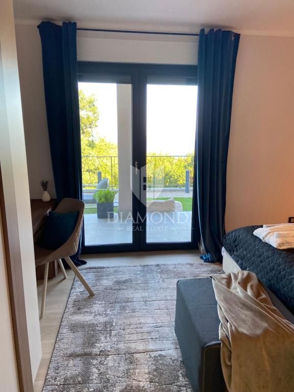 Opatija, nova, moderna Vila s pogledom na morje