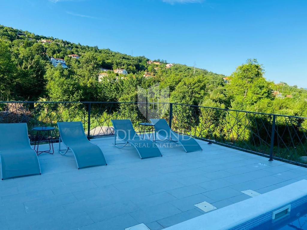 Opatija, nova, moderna Vila s pogledom na morje