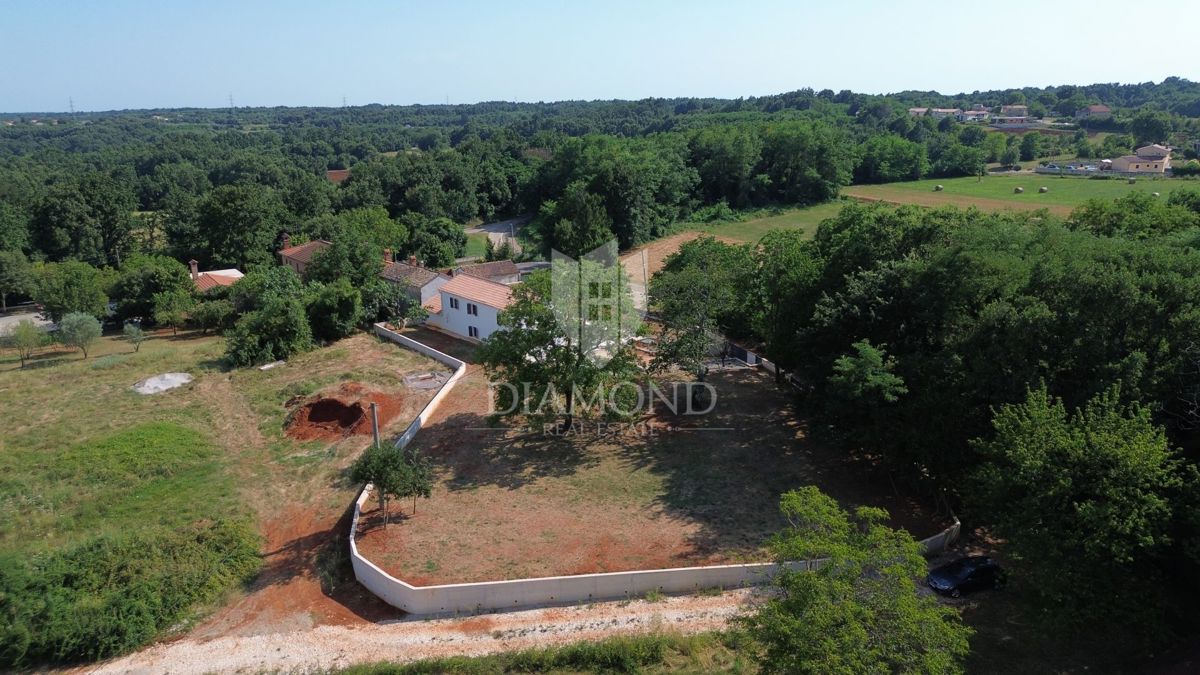 Barban, osrednja Istra, prenovljena kamnita hiša z bazenom