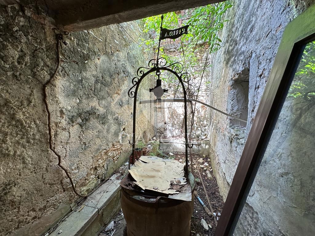Hiša Vodnjan, 170m2