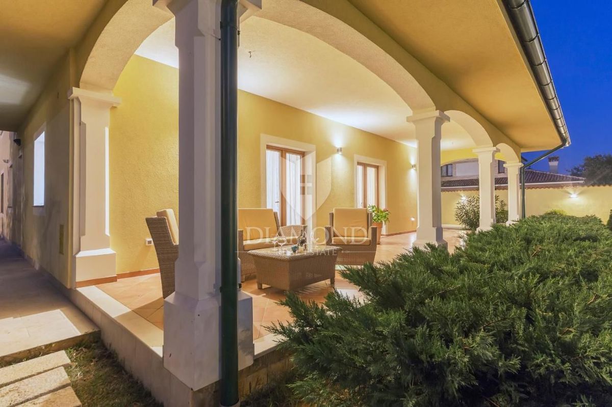 Vodnjan, okolica, lepa počitniška hiša na odlični lokaciji