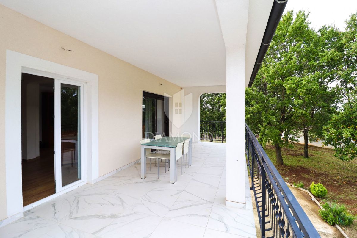 Hiša Poreč, 400m2
