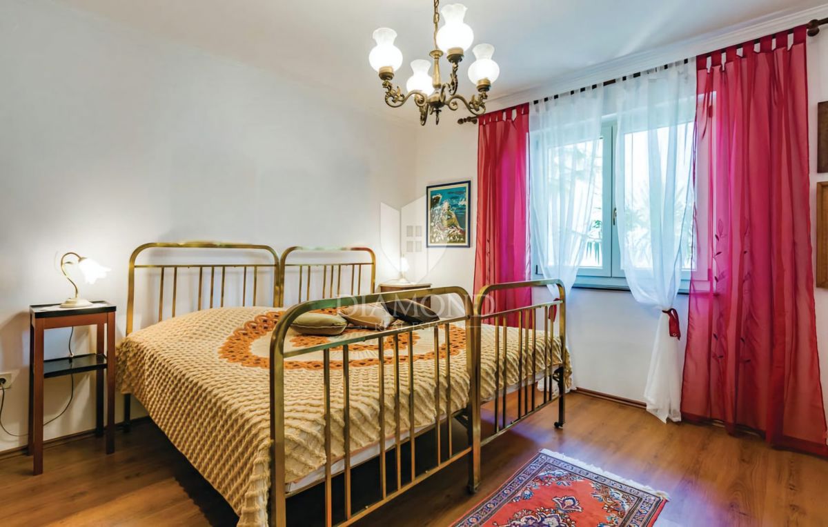 Hiša Novigrad, 245m2