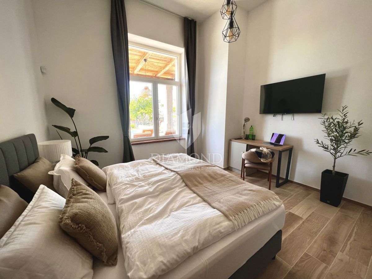 Poreč, Okolica, Edinstvena Vila z Bazenom