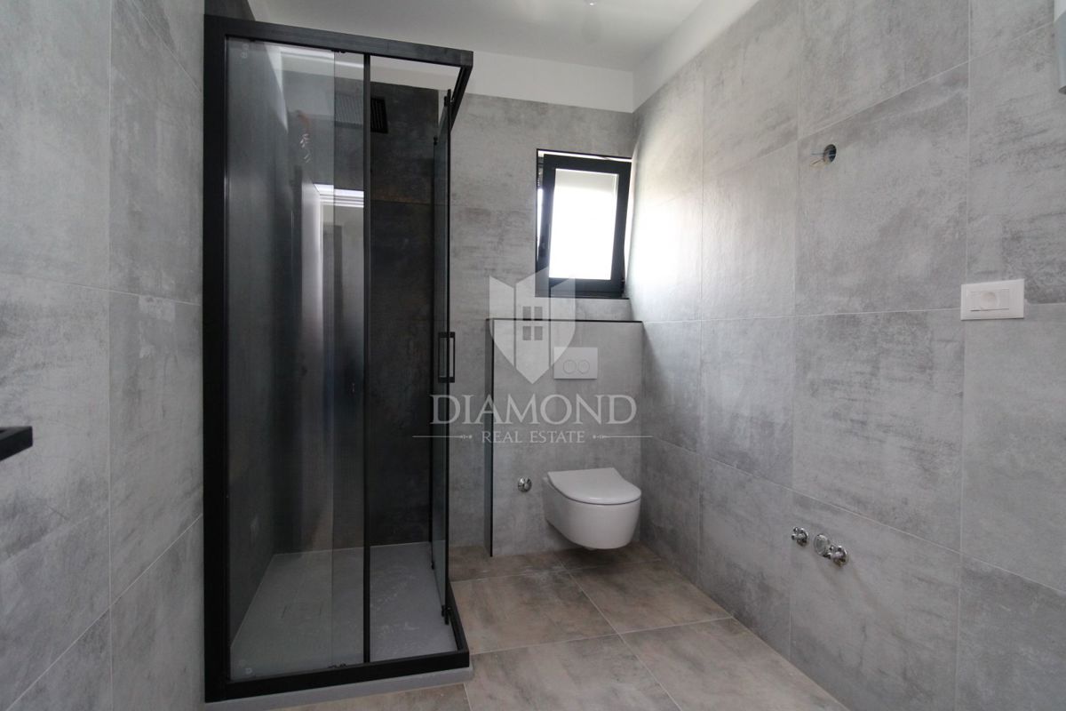 Apartmaj Marinići, Viškovo, 131m2