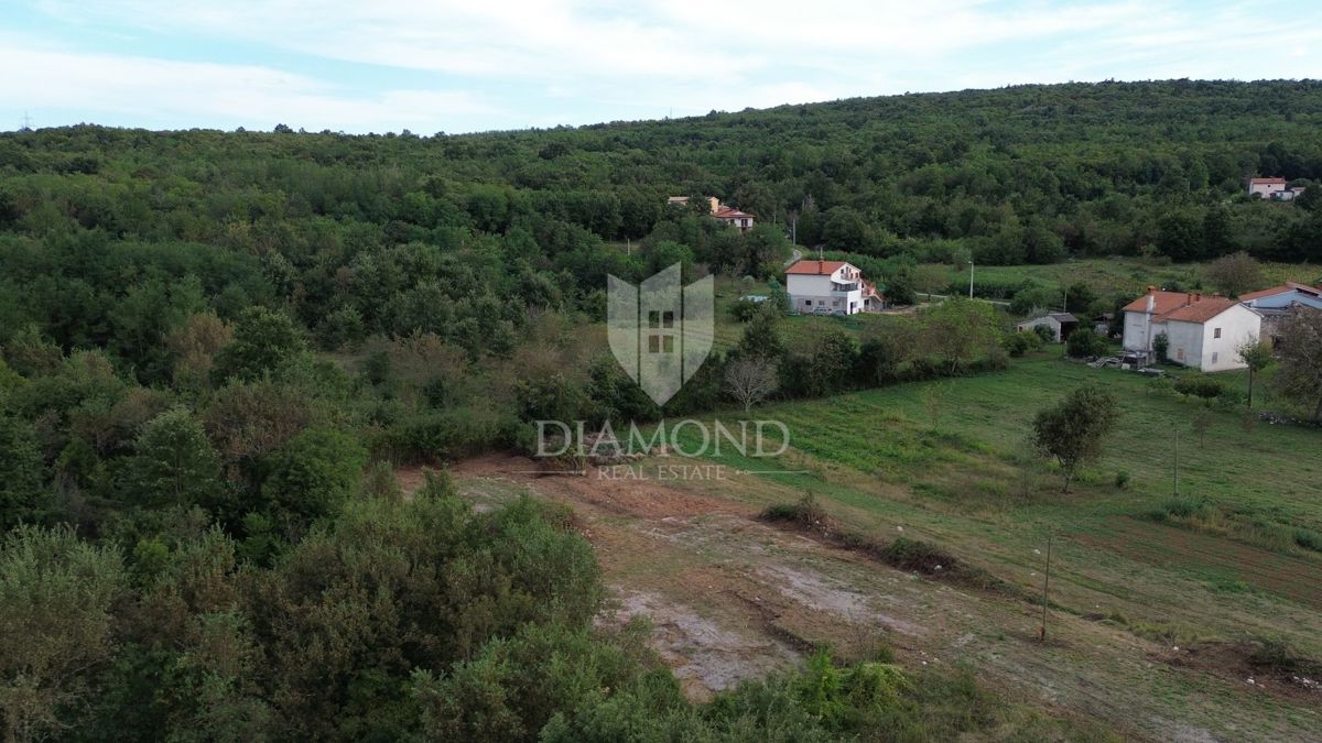 Zemljišče Labin, 761m2
