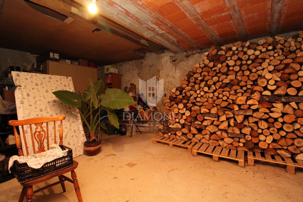 Hiša Permani, Matulji, 242m2
