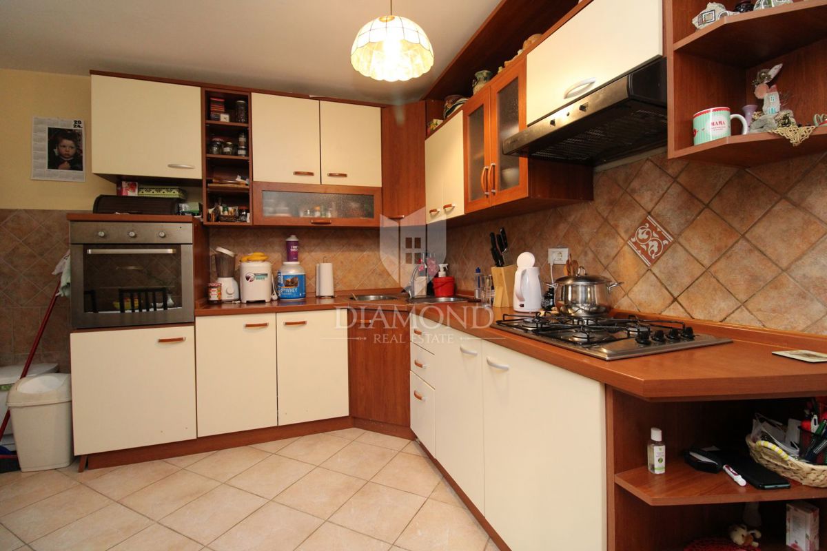 Hiša Permani, Matulji, 242m2