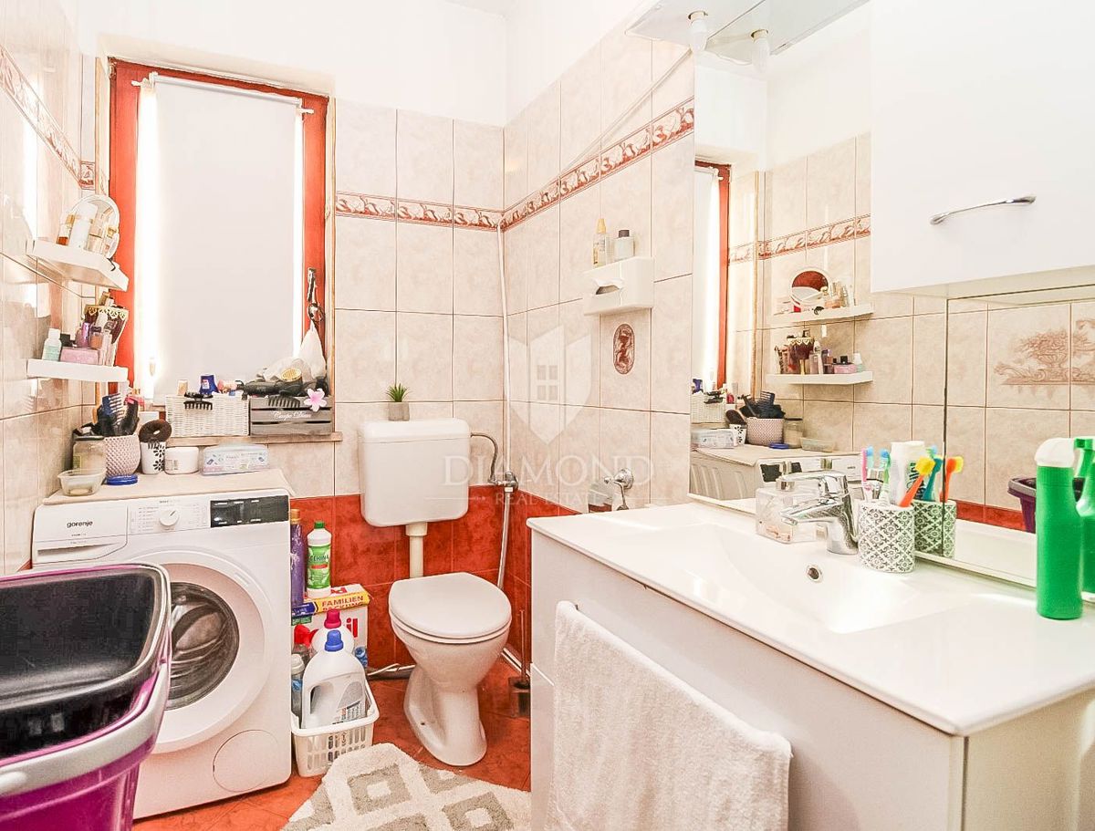 Rovinj, dva apartmaja na odlični lokaciji