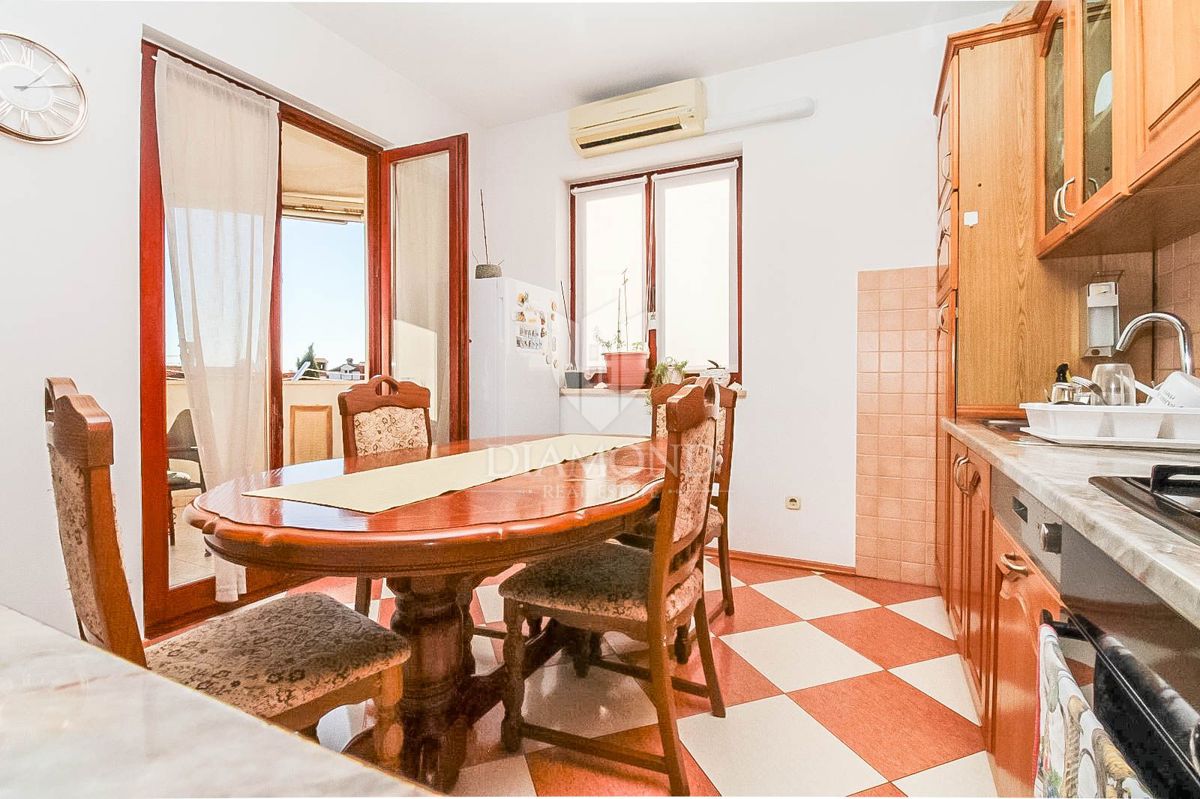 Rovinj, dva apartmaja na odlični lokaciji