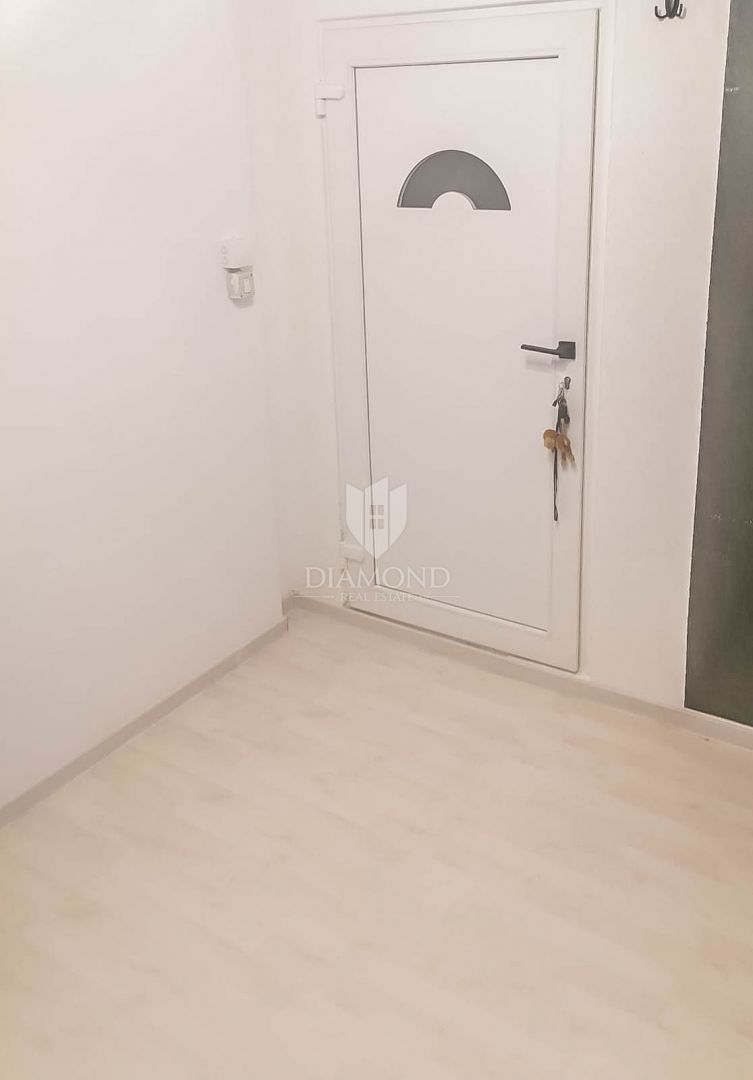 Rovinj, dva apartmaja na odlični lokaciji