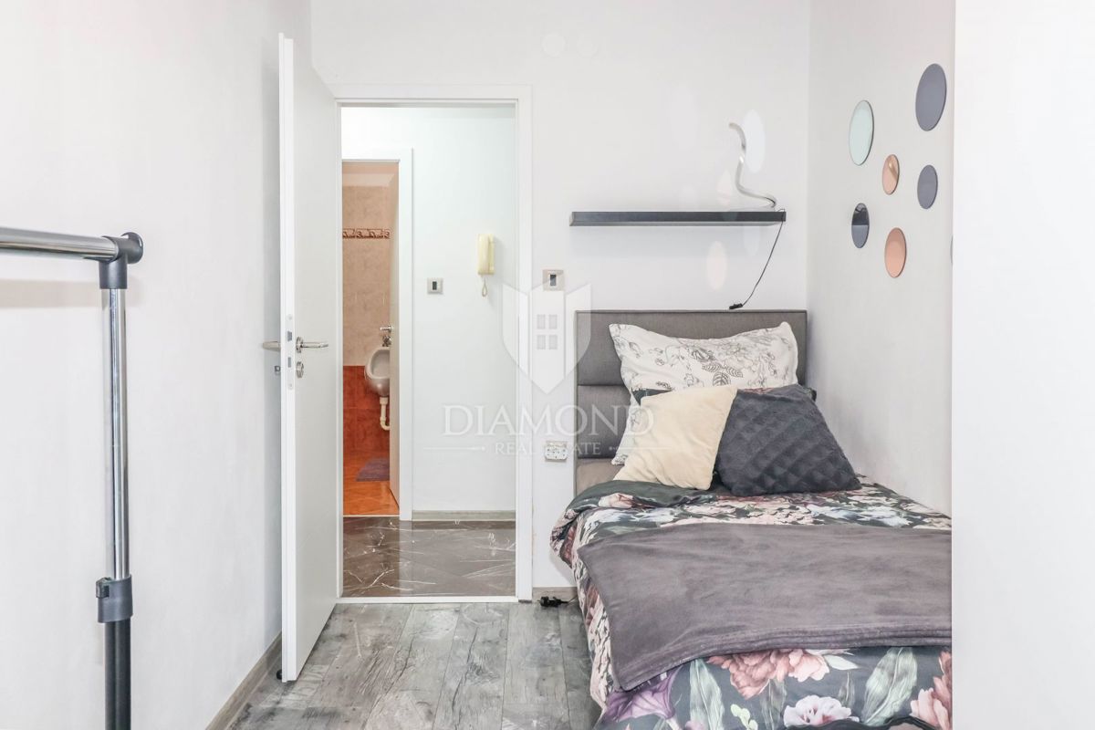 Rovinj, lep apartma z balkonom