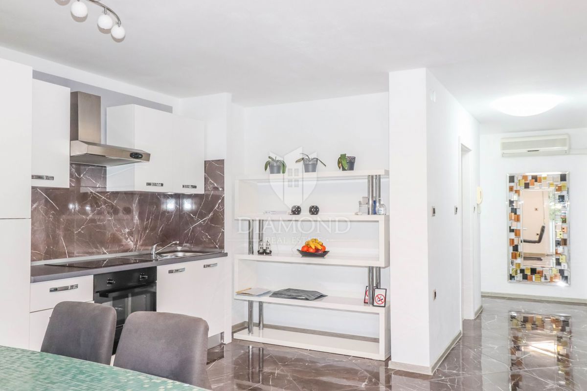Rovinj, lep apartma z balkonom