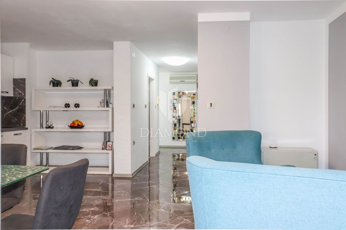 Rovinj, lep apartma z balkonom