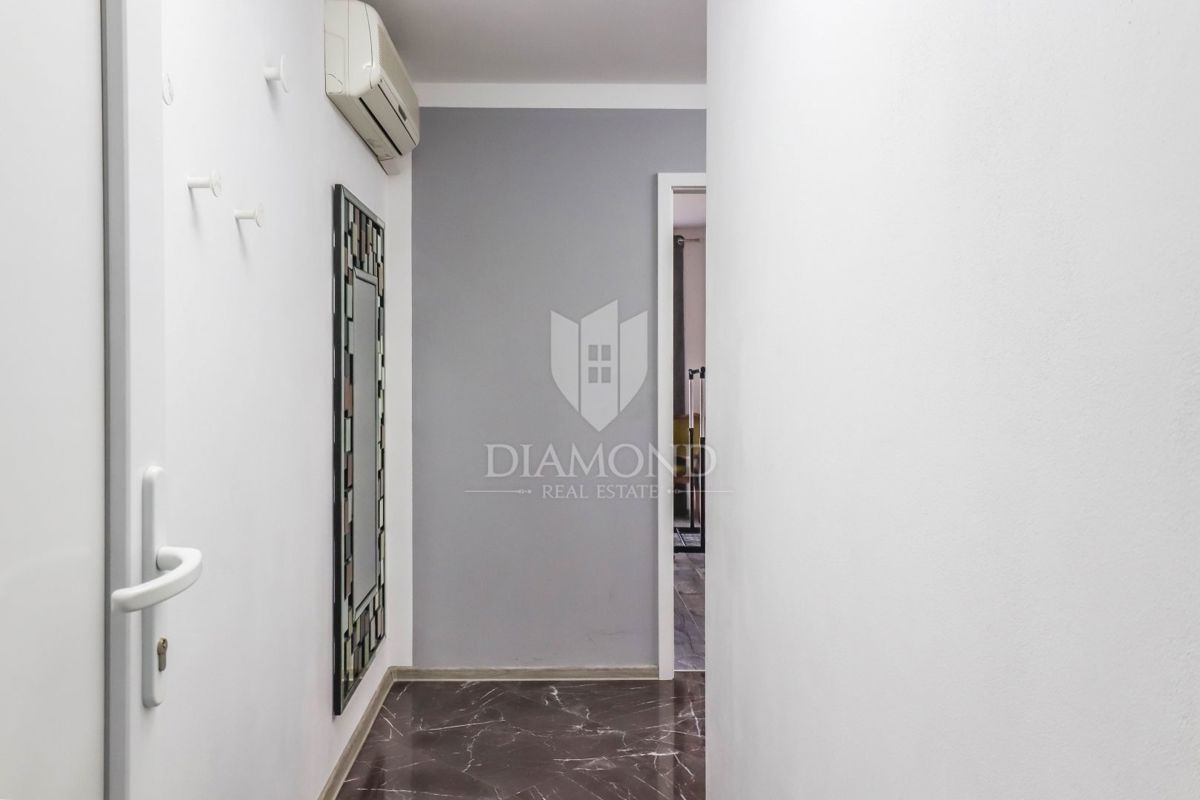 Rovinj, lep apartma z balkonom